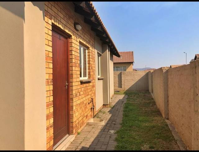 3 BEDROOM HOUSE FOR SALE IN WATERKLOOF